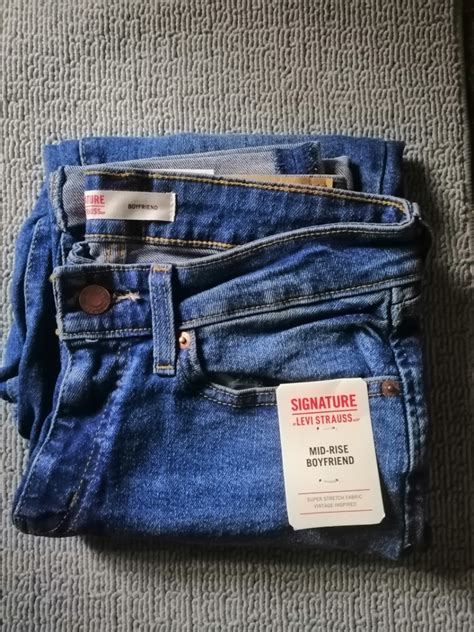 Signature Levi Strauss jeans (BNWT) on Carousell