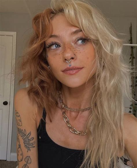 Split Hairstyles Ginger Color And Blonde Dyed Hair Split Dyed Hair Hair Inspiration