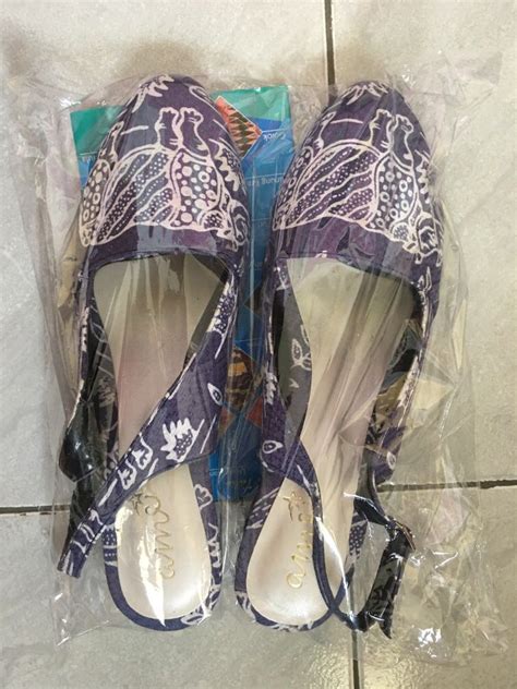 Sepatu Batik Tapak Tahu Batik Krakatoa Fesyen Wanita Sepatu Di Carousell