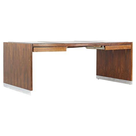 Danish Mid Century Modern Rosewood Executive Desk At 1stdibs