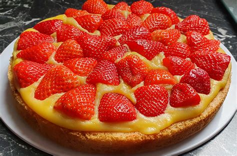 Schneller Erdbeerkuchen Ernährungsberatung Cindy Fränkle