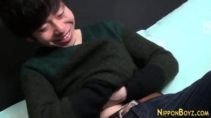 Cock Vibrating Gay Asian