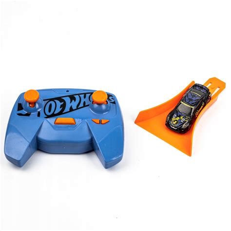 Hot Wheels Auto Sterowane RC NISSAN GT R GWB72 12796809315 Oficjalne Archiwum Allegro