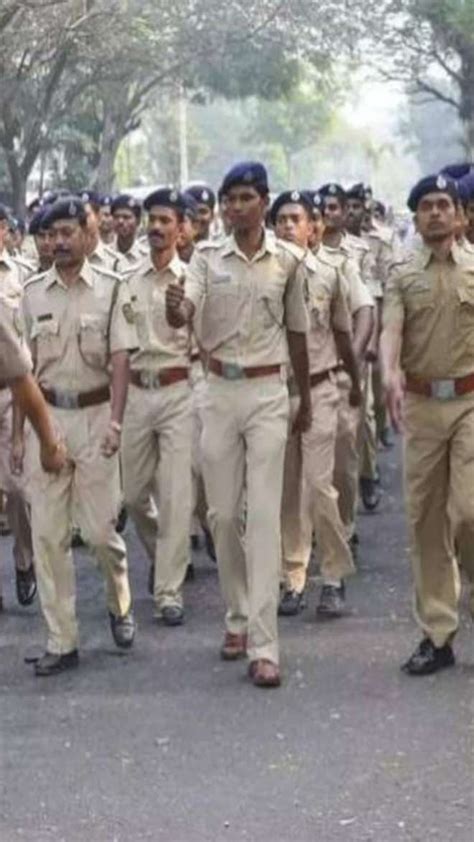 यूपी पुलिस कांस्टेबल भर्ती के लिए कितनी होनी चाहिए हाइट India Tv Hindi