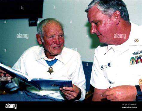 Us Navy Retired U S Navy Lieutenant John W Finn Oldest Living Medal