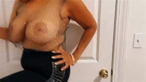 Shaking Them TITS HOT DYNAMITE CLIP STORE Clips4sale