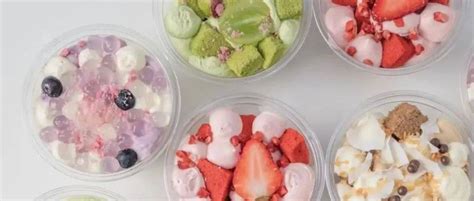 最近超火的mini蛋糕杯，4个配方，边角料就能做！太省钱了！_戚风_奶油_口感