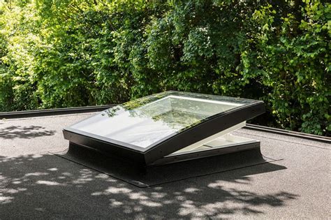 Velux Cvu 200100 1093 Integra Curved Glass Electric Rooflight Double