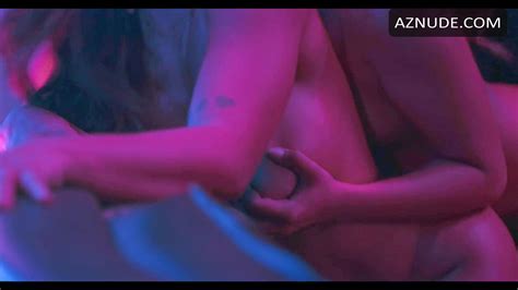 SHEILA SNOW Nude AZNude