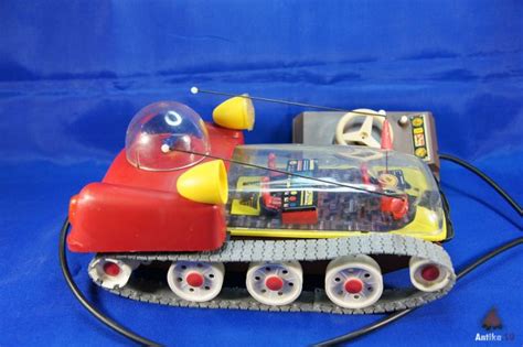 Марсоход Луноход игрушка СССР 80-х