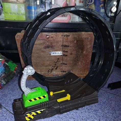 Jual Track Hot Wheels Monster Truck Epic Loop Challenge Play Set Shopee Indonesia