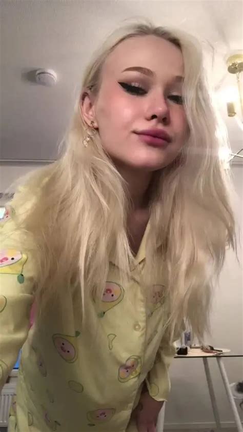 May I Present You The Smallest Boob Drop That You Have Seen Today Scrolller