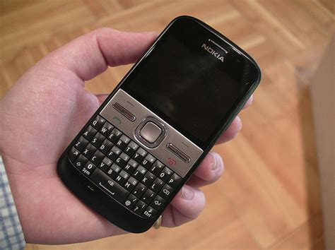 Nokia E5 Gallery