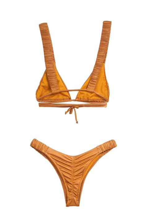 Hot Sexy Dasha Koshkina Bikini Pics