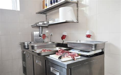 Столовая - оборудование необходимое для работы