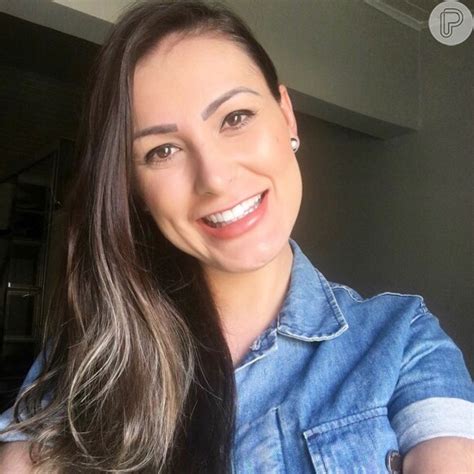 Filho de Andressa Urach revela o valor do seu cachê para fazer programa e diz que topa sexo gay