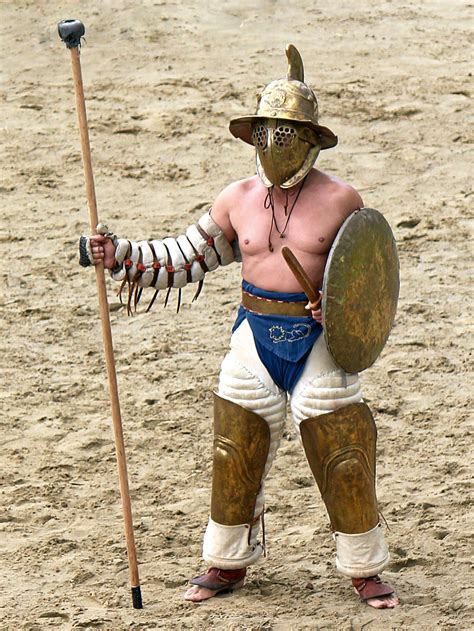 Thraex Gladiatorenfest Carnuntum Medieval Armor Medieval Fantasy