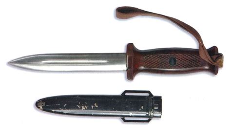 Боевые кинжалы (после 1945)