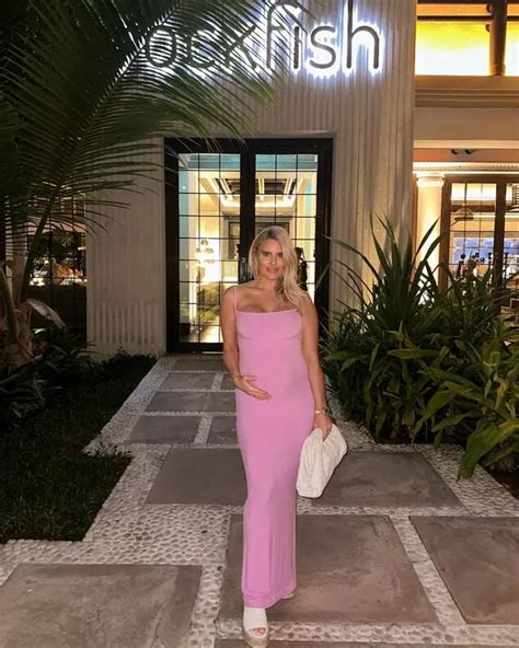 TOWIE S Danielle Armstrong Stuns In Pink Bikini As She Shows Off Growing Baby Bump OK Magazine