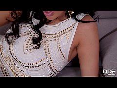 Butt Plug Pleasures Hot Babe Anissa Kate Massages Her Feet And Toes Free Mobile Porn Videos