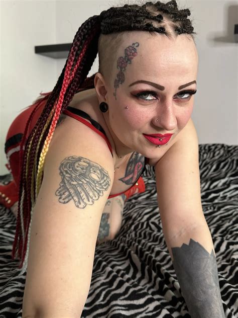 Red Hot SFW 16 Nude Pics XHamster