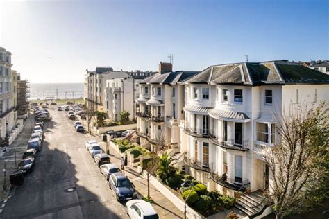 Lansdowne Place Hove Bn3 2 Bedroom Flat For Sale 63348169