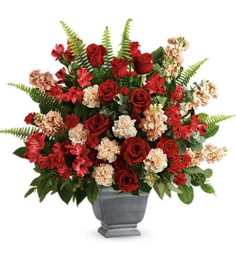 Telefloras Clouds Of Heaven Bouquet Georgetown Flowers And Ts