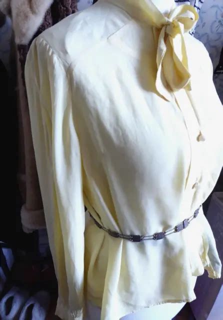 VINTAGE 50S BLOUSE With Pussy Bow Tie Neck 22 00 PicClick UK