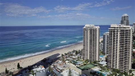 Surfers Paradise | Campervan Finder