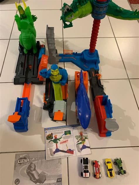 Hot Wheels Sets Drachen Gorilla Dino Hai Gebraucht in Horgen für CHF mit Lieferung auf