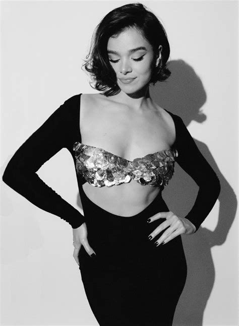 Celeb Hailee Steinfeld Nude Photo 132 The Fappening Leaked Photos