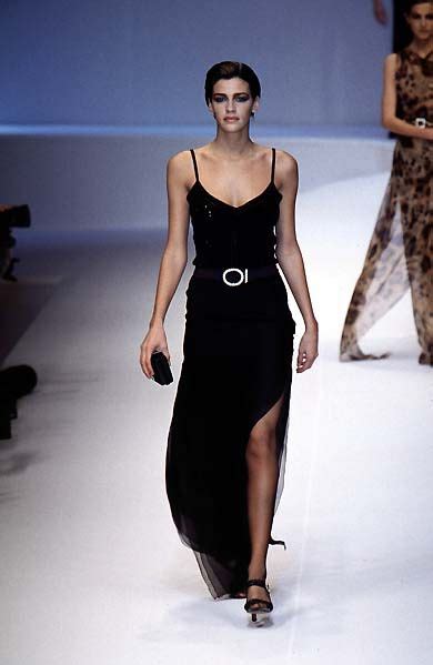 Hot Sexy Shiraz Tal Bikini Pics