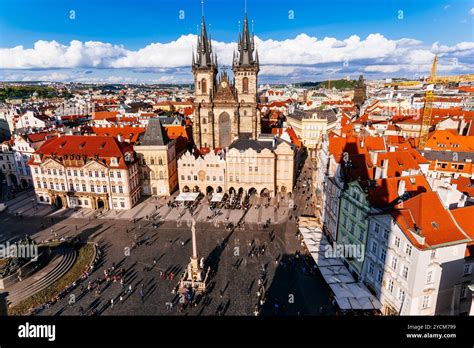 prague marian column prague  town square tyn  res stock