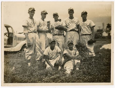 Lot Vintage Baseball Team Original Club Yesistas Champios 1950s Photo