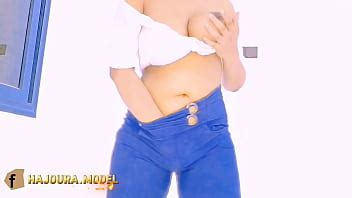 قحبة سخونة كتكفت تا جابتو XVIDEOS