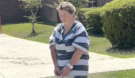 Wife Charged With Harboring Sex Offender Hubby Free News Leader Call