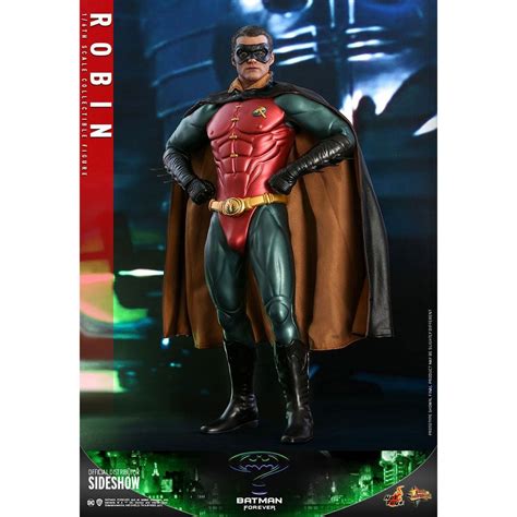 Hot Toys Batman Forever Robin Figurine