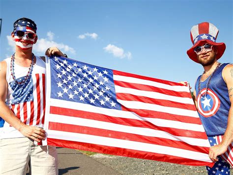 Many Americans Are Working On Labor Day - Business Insider