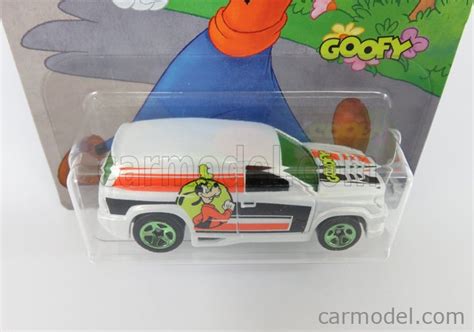 MATTEL HOT WHEELS GBB GBB Echelle WALT DISNEY PIPPO S CAR GOOFY FANDANGO WHITE
