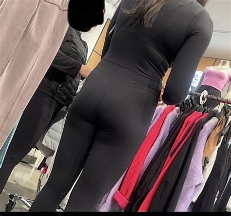 Brunette In Black Spandex One Piece Bending Over Vpl Spandex Leggings Yoga Pants Forum