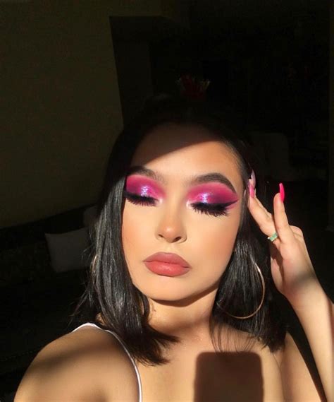 Pin By Julianna Barrera On Makeup In 2024 Pink Makeup Eye Makeup
