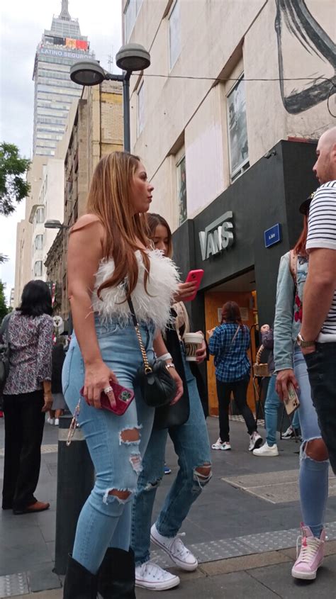 Tremenda Milf Mexicana Con Un Culo Hermoso Tight Jeans Forum