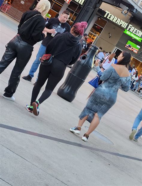 Big Booty Asian Ass Forum