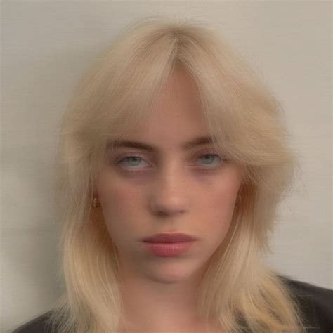 Blonde Billie Eilish Icon Pp Billie Billie Eilish Celebs