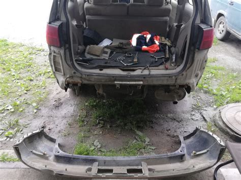 Ремонт заднего бампера — Nissan Liberty, 2 л, 2002 года | своими руками ...