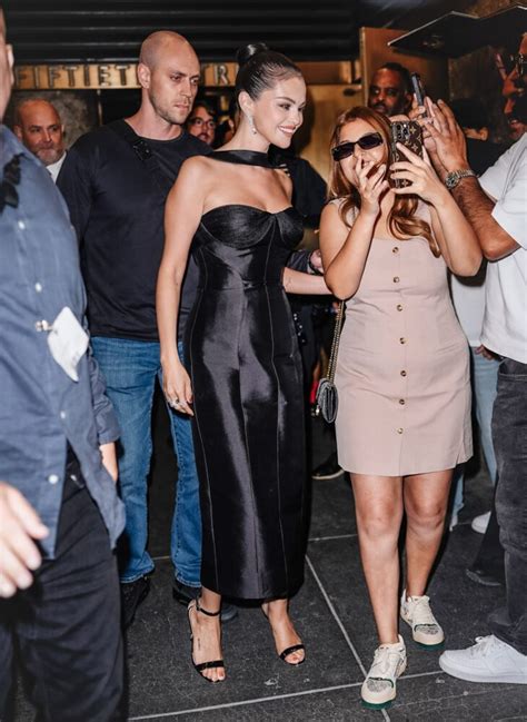 Selena Gomez Busty Strapless Dress Cleavage Nyc Hot Celebs Home