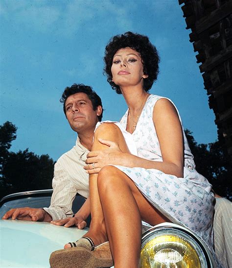 Sophia Loren And Marcello Mastroianni On The Set Of I Girasoli