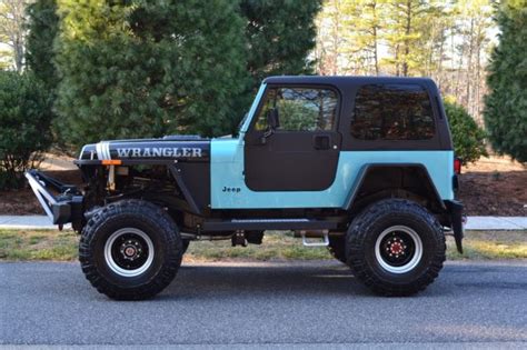 Meticulously Modified Classic 1990 Jeep Wrangler Yj V8 Classic