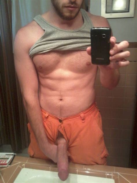Hottest Nude Male Selfies
