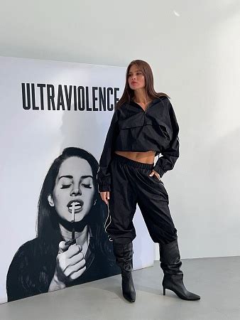 POP N SHOP - каталог стильной женской одежды. Москва и вся Россия.